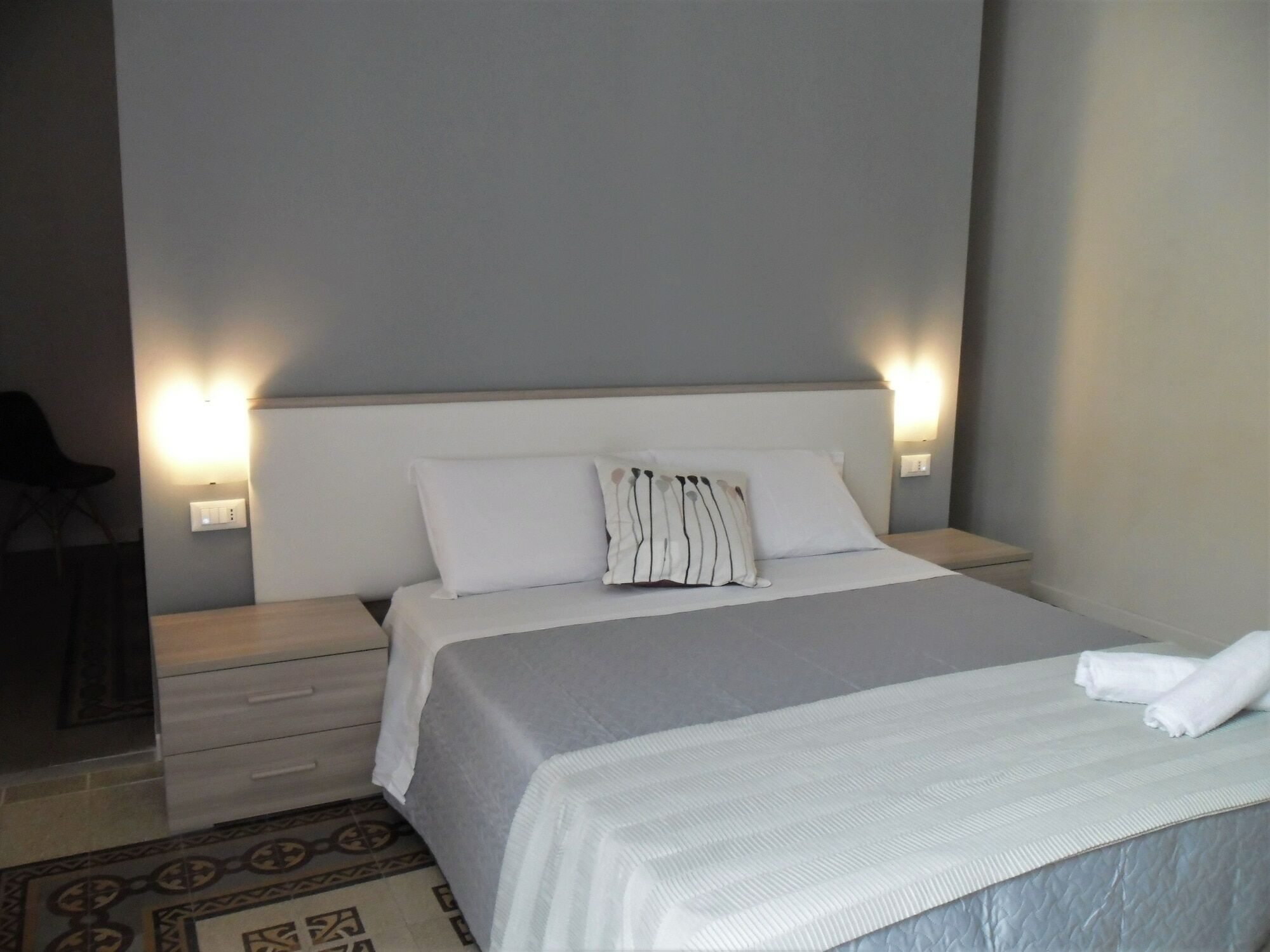 Le Vie Del Centro Gasthof Palermo